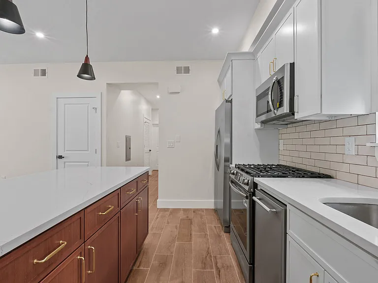 50 Bock Ave #1 — Photo 18
