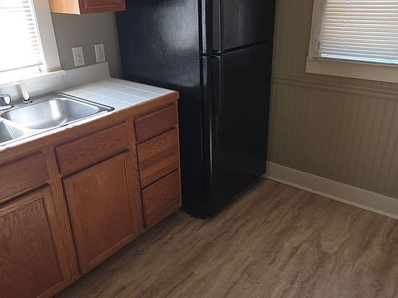 2nd image of 4276 Florida St #D