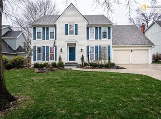 16000 W Beckett Ln, Olathe, KS 66062