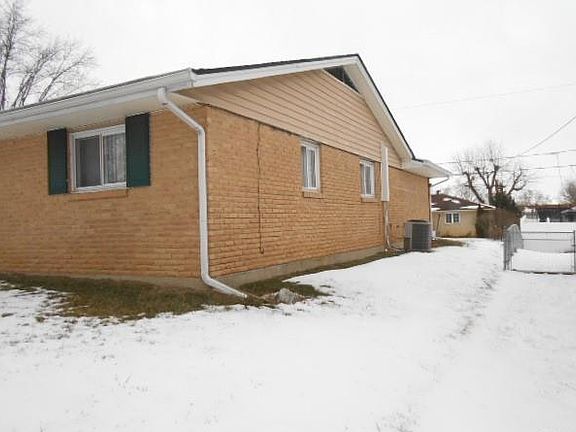 3rd image of 6306 Rosecrest Dr