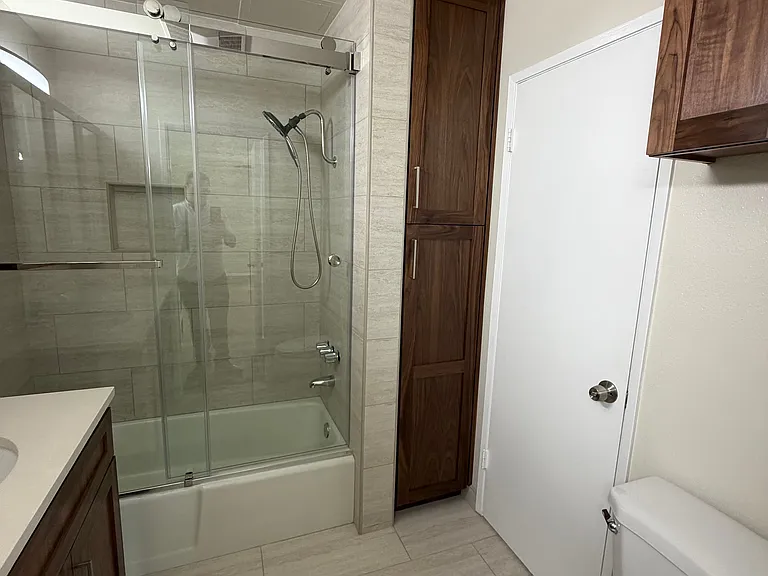 Laguna del Rey Apartments — Photo 75