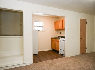 1220 N Front St #2, Crookston, MN 56716