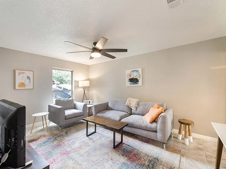 6501 Cooper Ln — Photo 4