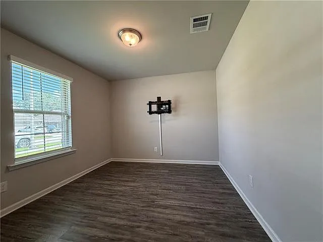 240 Pretty Acres Ave — Photo 13