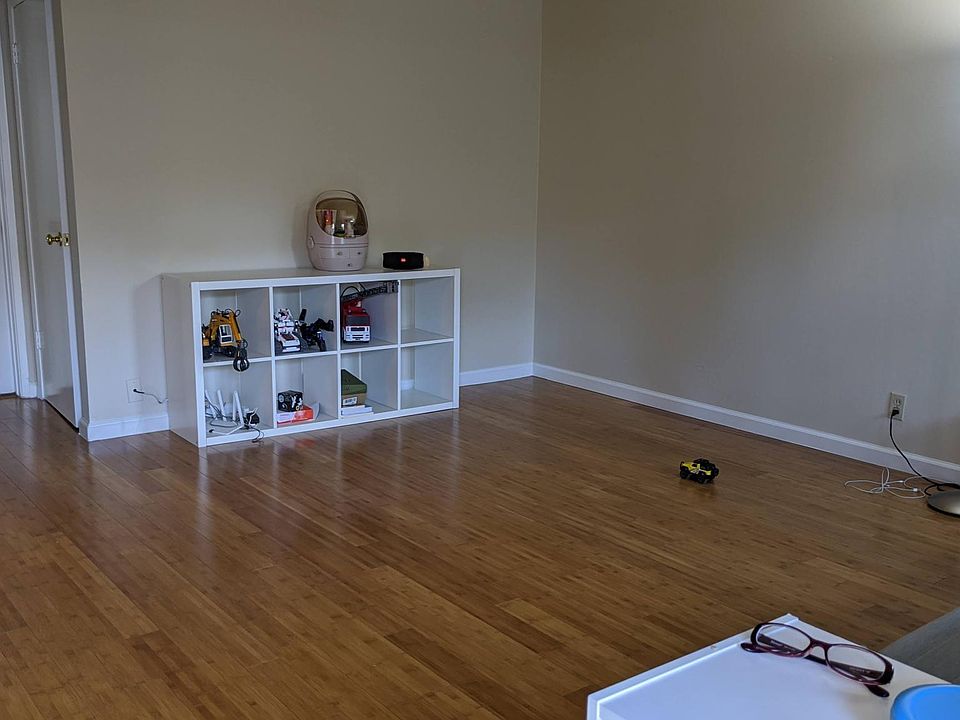 1st image of 7171 Bark Ln APT 3