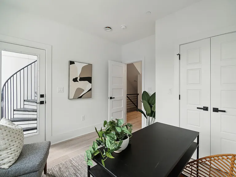 163 U St NE #1 — Photo 26