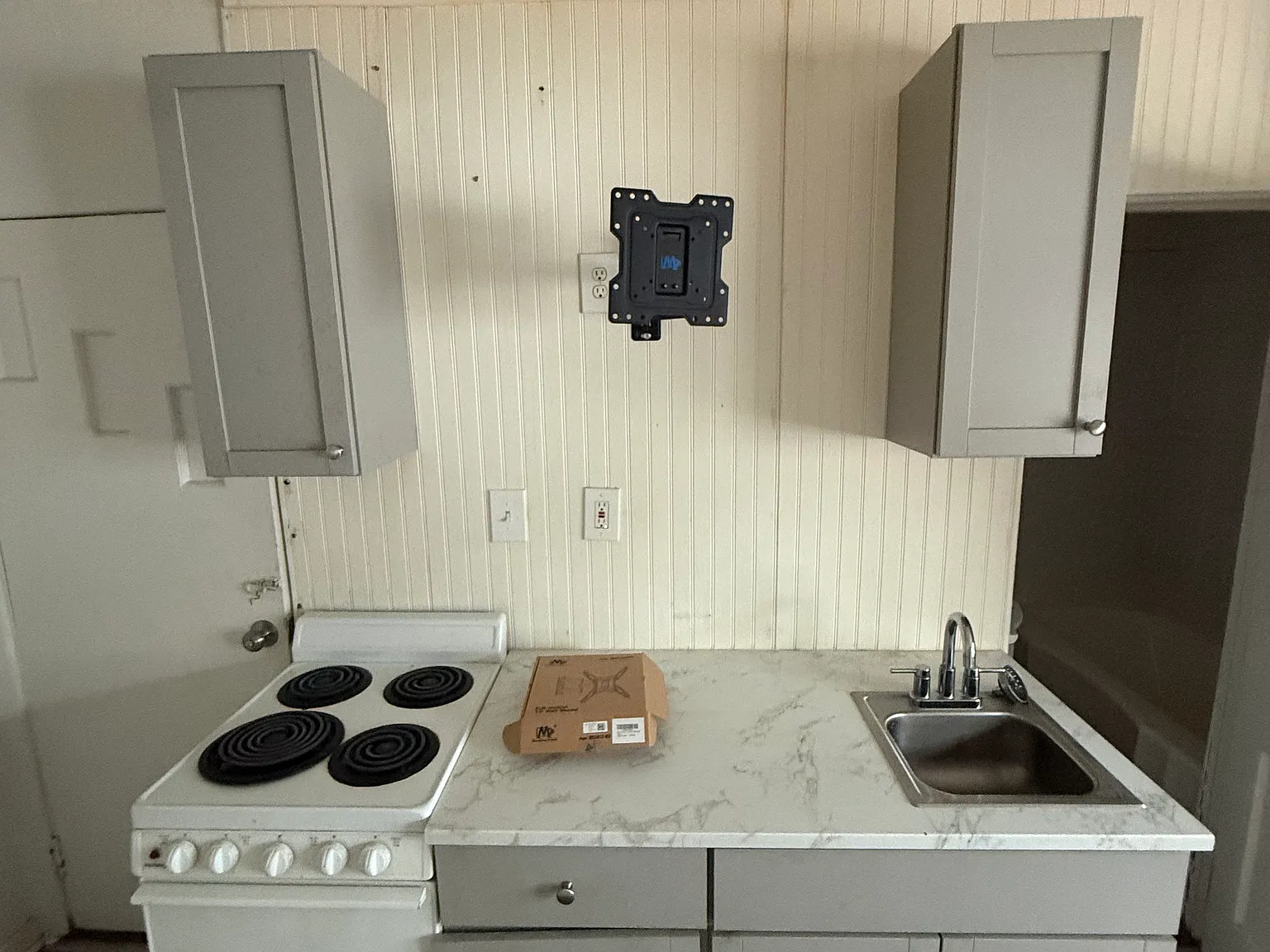 1 bed, $750 — Photo 2