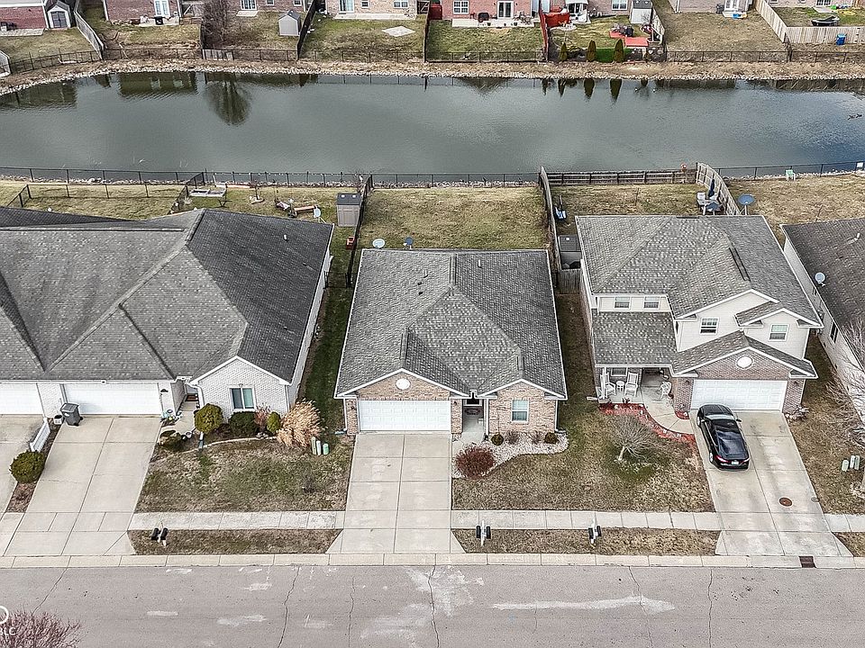 1st image of 906 Hildebrand Dr