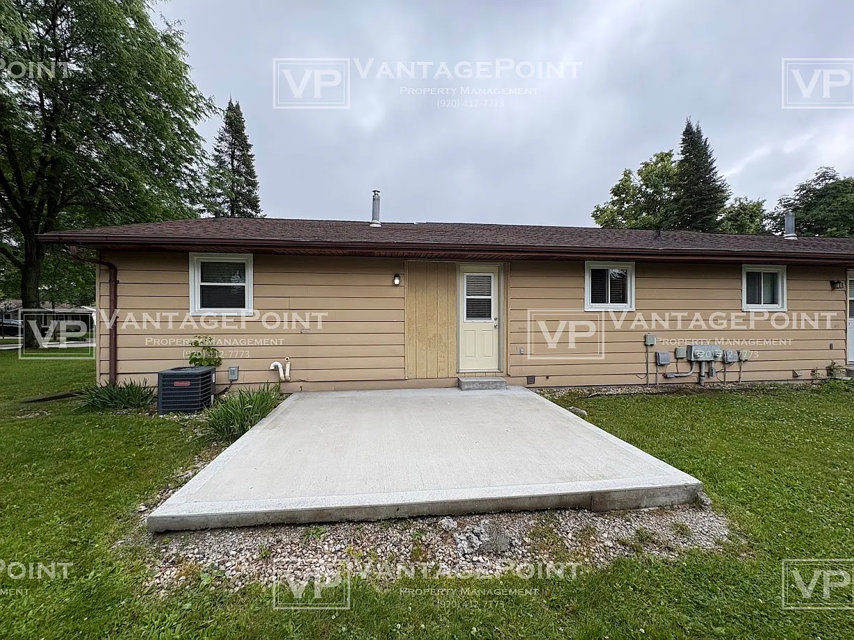1130 - 1132 Shepherds Path - 1130 — Photo 2