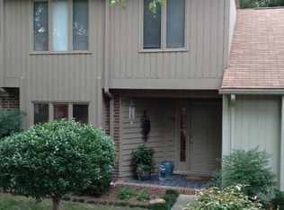 102 Beaver Dam Ct, Chapel Hill, NC 27514