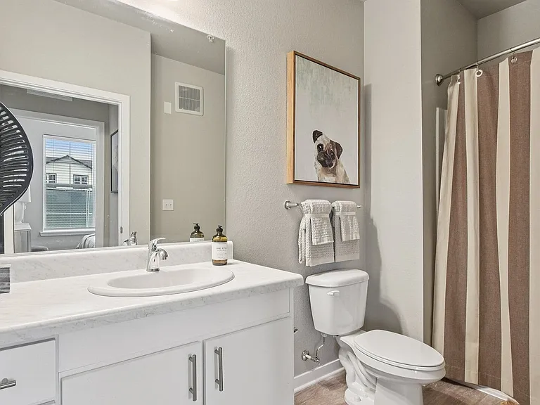 Authentix South Elgin — Photo 13