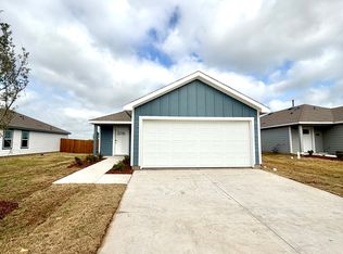3018 Serenity Ln, Sherman, TX 75092