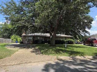 516 Wicker Ln, N Little Rock, AR 72117