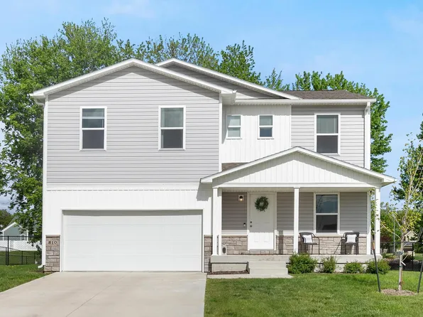 810 Springview Dr, Pleasantville, IA 50225