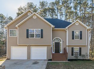 106 Collins Run Ln, Dallas, GA 30157