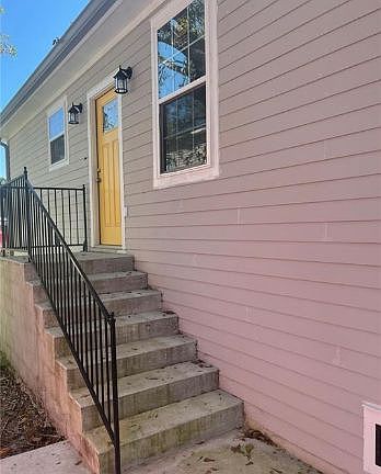 4th image of 3417-19 Jackson Blvd