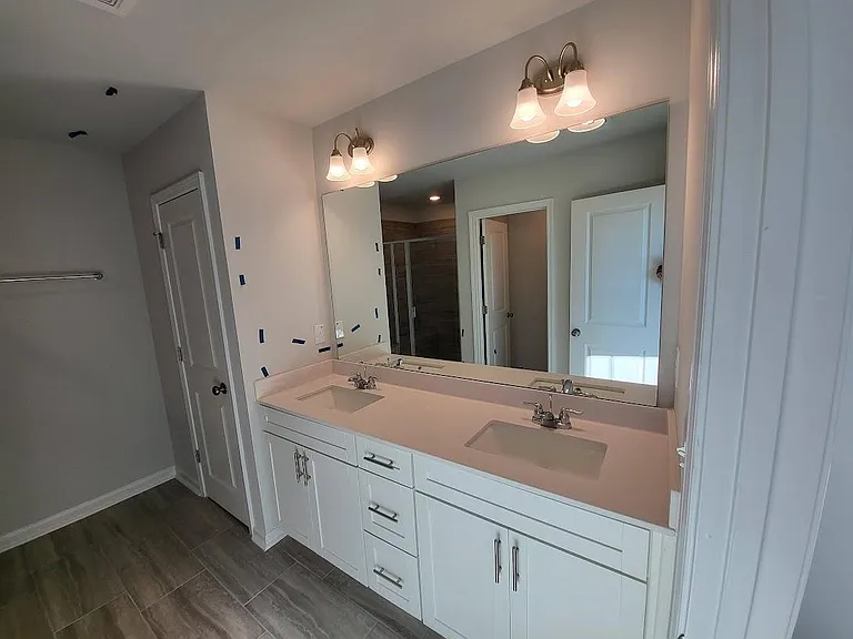 Owners Bathroom
