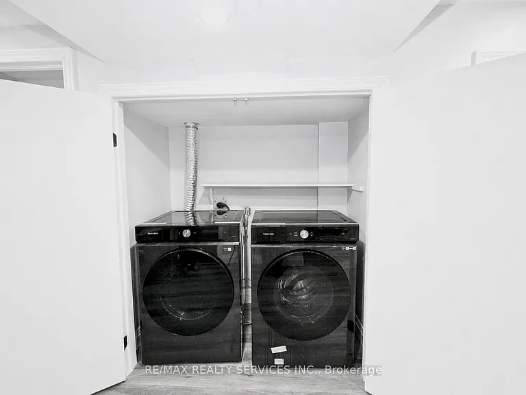 8 Yeoman Dr #BASEMENT — Photo 14
