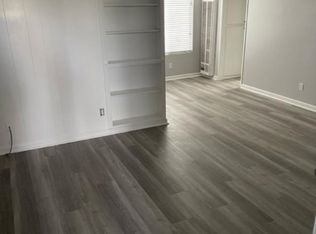 1875 Thomas Ave #11, San Diego, CA 92109