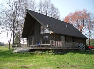 8747 N 43rd St, Augusta, MI 49012