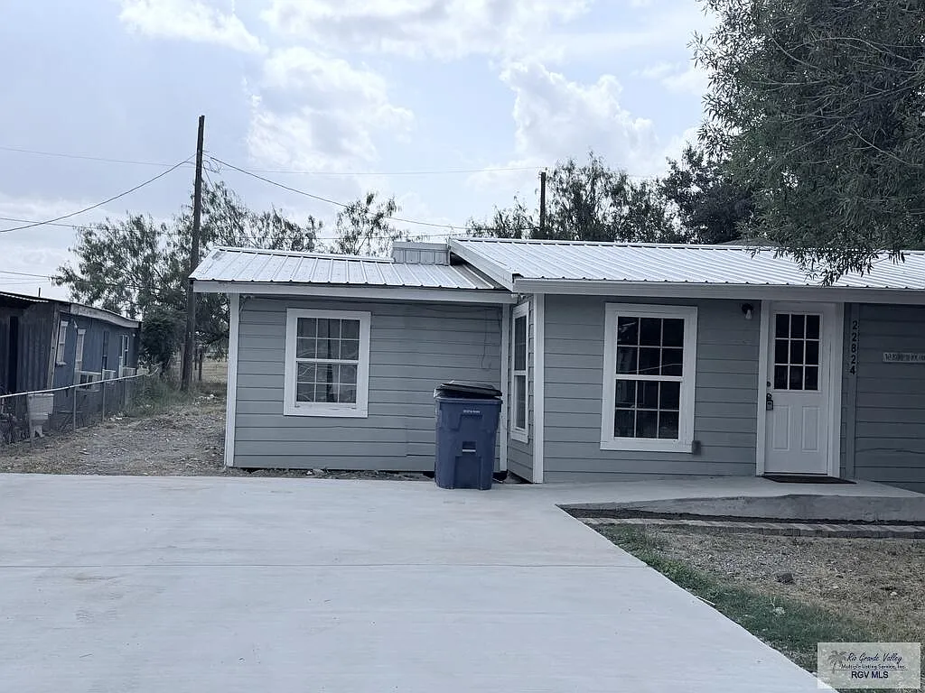 4 bed, 2.0 bath, 1368 sqft, $1,200 — Photo 3