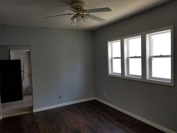 5th image of 809 W Virginia Ave #809