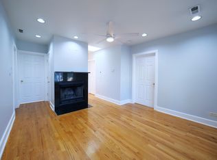 2243 W Barry Ave #2, Chicago, IL 60618