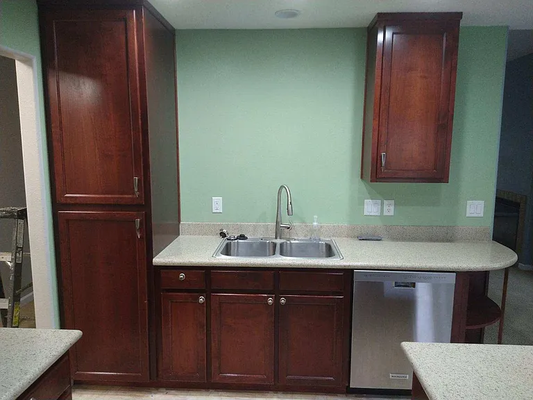 2350 Kaley Ave NW — Photo 10