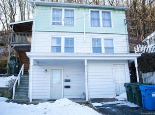 30 Union St, Norwich, CT 06360
