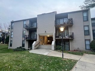 102 Duvall Ln #3-103, Gaithersburg, MD 20877