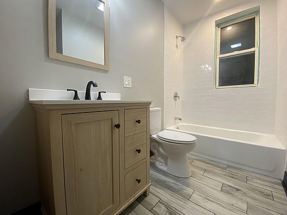 4th image of 3848 W Hirsch St #11058896