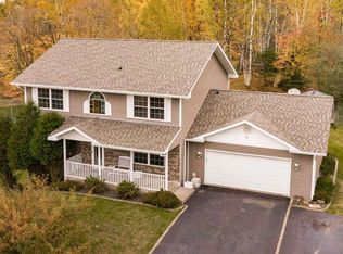 2514 Peace Dr, Duluth, MN 55811