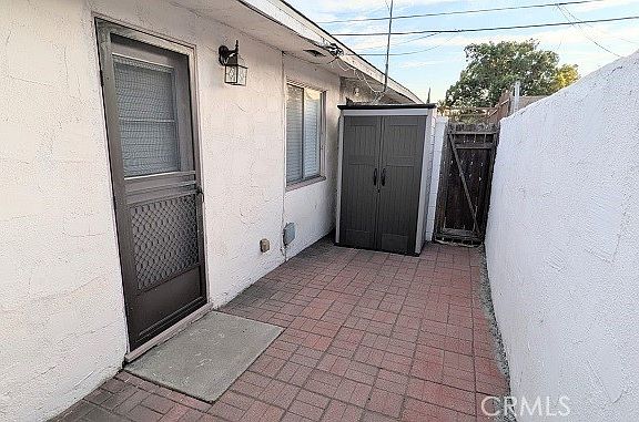 3rd image of 209 N Florence St