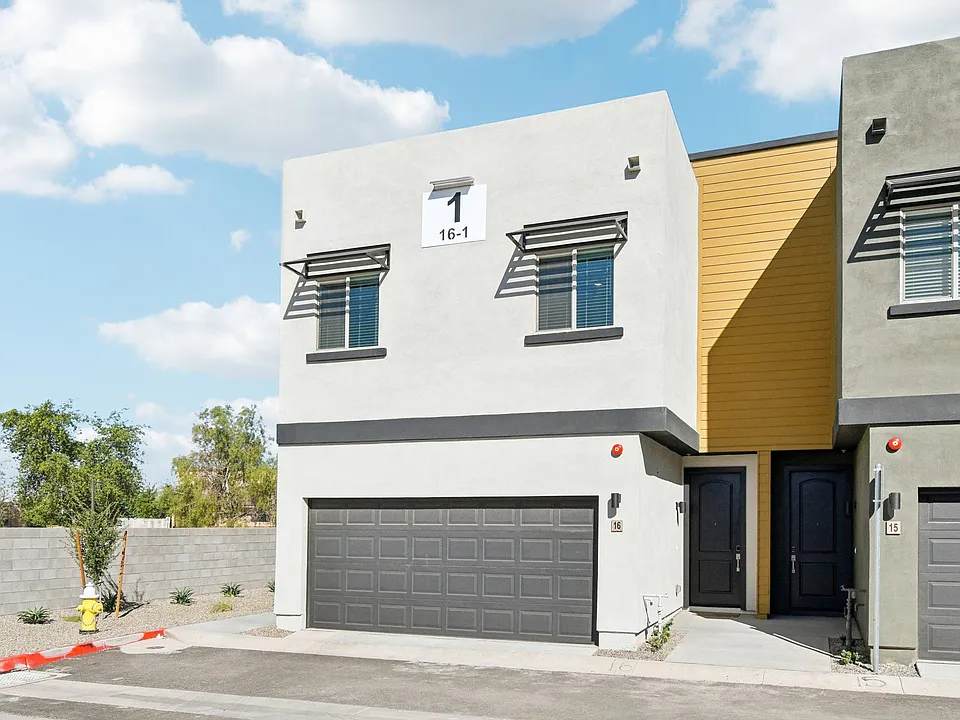 Villas at 91st