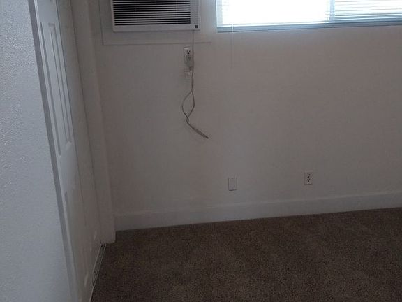 4th image of 317 B St #19