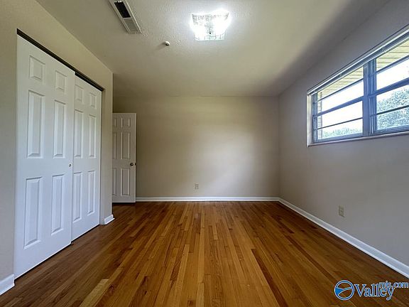 4th image of 6521 Marsh Ave NW
