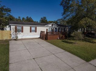 9903 Kaitlyn Ln, Baytown, TX 77521