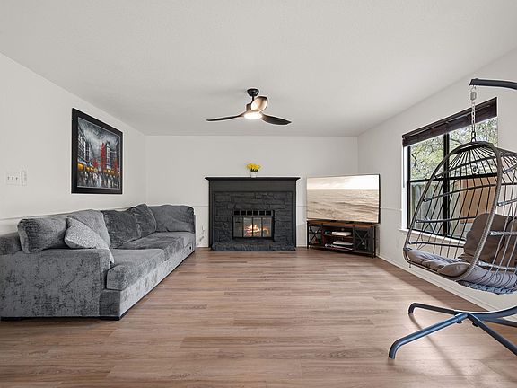 5th image of 11942 Bittern Holw