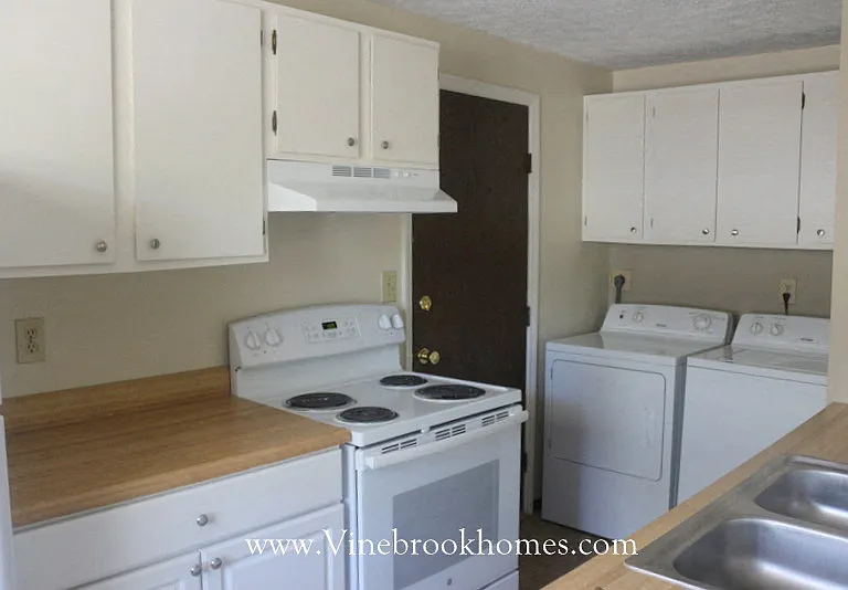 7605 Pomeranian Dr — Photo 6