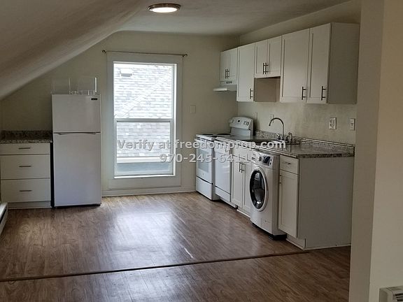 3rd image of 309-311 W 1st St #311-1/2