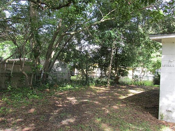 4th image of 4904 Burgundy Ln