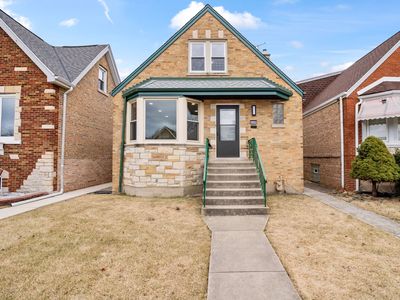 6349 S Tripp Ave, Chicago, IL, 60629