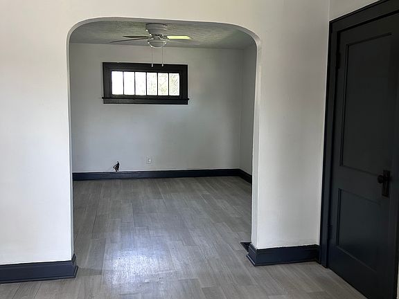 5th image of 1912 Denune Ave