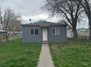 811 E Liberty St, Weiser, ID 83672
