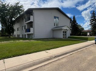 5141 46th Ave #2, Vegreville, AB T9C1N9
