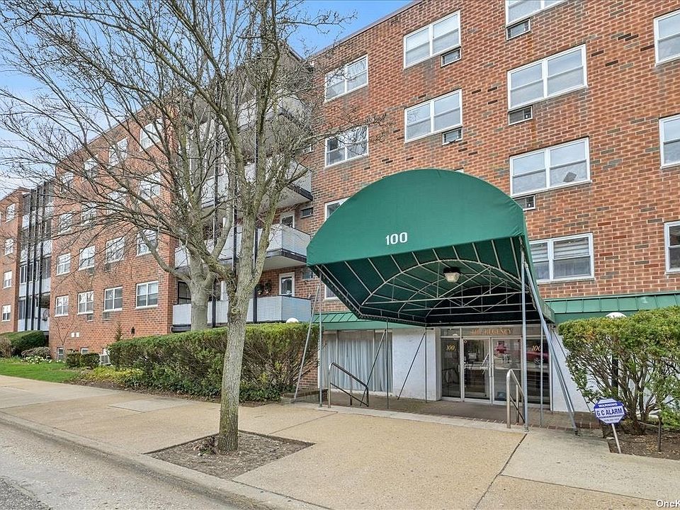1st image of 100 Lincoln Ave APT 11B