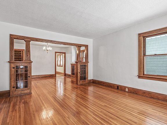 5th image of 4027 Minnehaha Ave