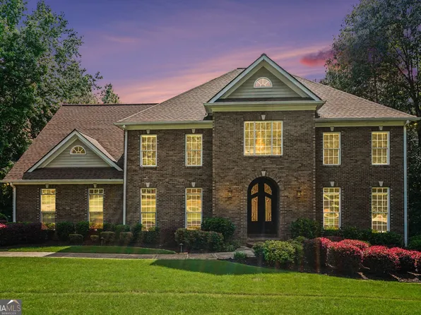 952 Ardmore Trl, Hoschton, GA 30548