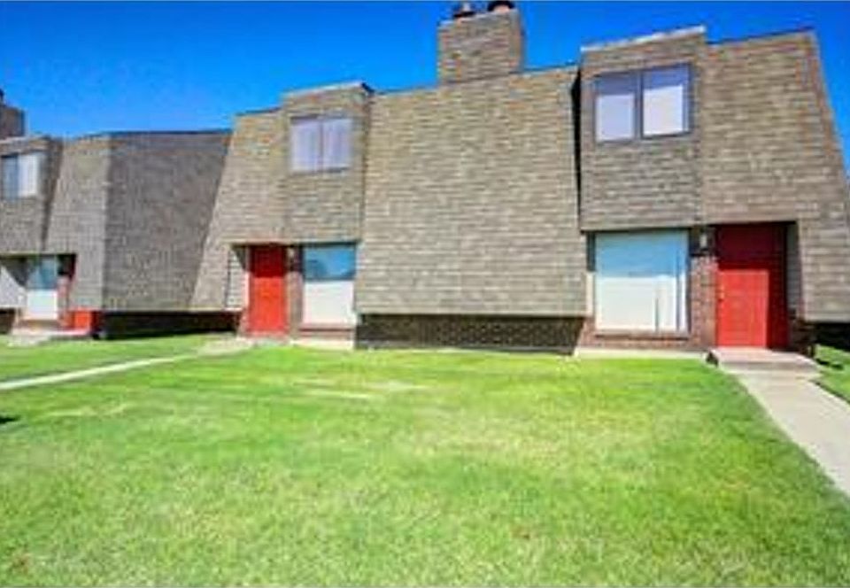 1st image of 1337 Eastgate Dr #1339