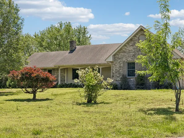 1690 Lawrence Ln, Springfield, TN 37172